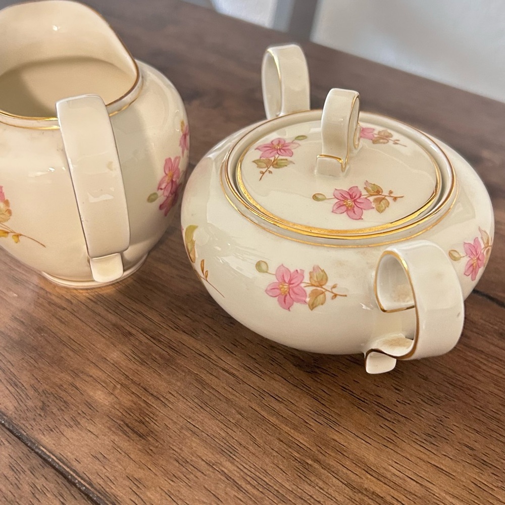 Franconia Krautheim selb Bavaria  set of Cream and Sugar with Pink Floral - Picture 4 of 11